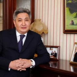 Болот Отунбаев ТИМди жетектейби?