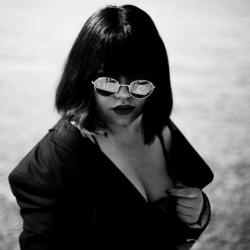 Зеренин ич кийими өзүнүкү, ал эми эркиндик баарыбыздыкы