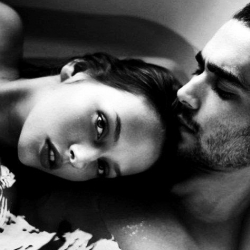 Баркымды билбегенден бакыт сурап...