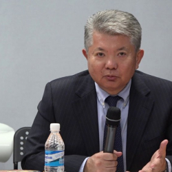 Аликбек Жекшенкулов: Жаңы жетекчи тышкы саясатты өзгөртөт деп ишенип турам. Инвестиция тартып келүүгө аракет кылыш керек…