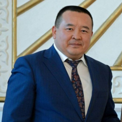 ВИДЕО-Турсунбек Акун: "Икрамдын камалышы, коррупцияга каршы күрөштүн бирден бир белгиси"