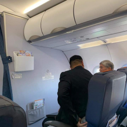 Тимур Саралаев:  “Атамбаевдин кайтып келиши саясий пландары бар экенинен кабар берет”