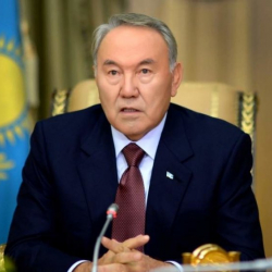 Назарбаев «абийирсиз монополисттерди» жазалоого үндөдү