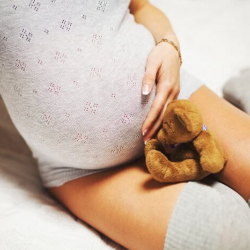 Келиним башка адамдан кош бойлуу...