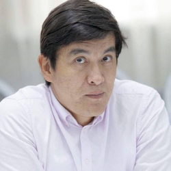 Эдил Байсалов, коомдук ишмер: “Атамбаев өзүн өзү саясий банкрот деп жарыялады”