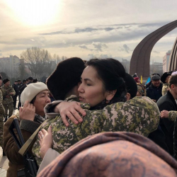 Аида Салянова: "Иним жанымда болгондо кошо толкунданып турат эле"