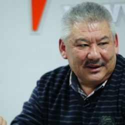 Бекназаров Өткүрбек Жамшитовго кайрылды 