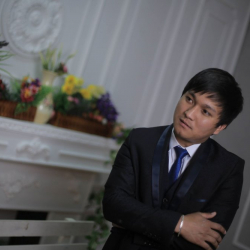 ВИДЕО: Ырчы Робин Жээнтаев отузунда орок оробу 