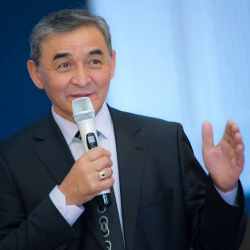 Жолдош Орозов: Атамбаев жөн эле жатып бере турган жоо эмес