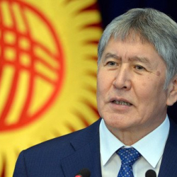 Атамбаев көп адамдын убалына калып, мерездиктин жеткен чегин көрсөттү 