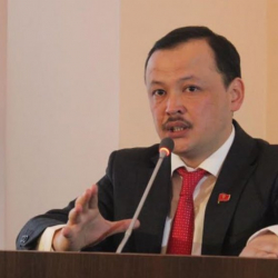 Улан Примов туура маселе көтөрдү