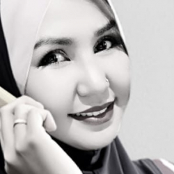 Ырчы Бегимай Бекбоеванын хиджаб салынуу ниети бар