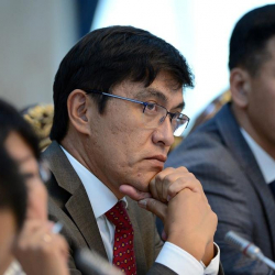 Эдил Байсалов, коомдук ишмер: “Шинжандагы алаамат боюнча эл аралык коомчулуктун борбору Вашингтондо же Женевада эмес, Бишкекте”