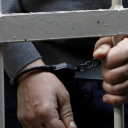 Курган аппетиттин айынан 520 миң доллар пара менен аткаминер колго түштү