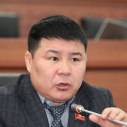 Тазабек Икрамов: Кыргызстан башка өлкөнүн провинциясы болуп калышы мүмкүн