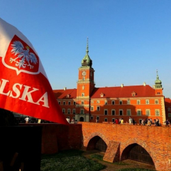 Кыргызстандык активист Польшада өткөн эл аралык жыйынга катыша албай калды