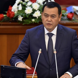 Мирлан Бакировго мечитке барып...