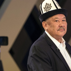 Азимбек Бекназаров, Экс-башпрокурор: «Бүркүт олжосун тебет да кете берет, кара-кузгун олжосун талап жейт»