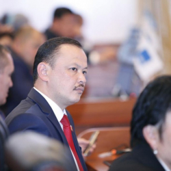 Улан Примов илимдин кандидаты болду