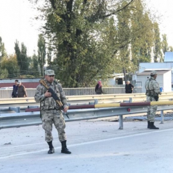 Кыргыз-казак чек арасында жаңы чек ара бекеттери ачылды