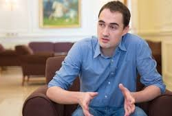 “France Presse” агенттигинин кабарчысы Крис Риклтон кыргыз коомчулугуна кайрылды