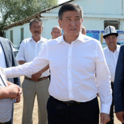 Сооронбай Жээнбековдун аймактарды өнүктүрүү боюнча планы анын мөөнөтү бүткөнчө уланат