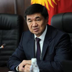 Света Тойгонбаева, айтымчы:“Премьер-министр кызматтан кетип, ордуна андан жаш адам келет”