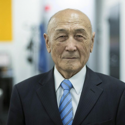 Медеткан Шеримкулов: "Азыр Конституцияны өзгөртүүгө эң ыңгайлуу учур болуп турат" 