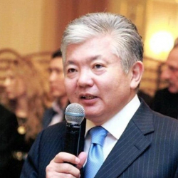 Аликбек Жекшенкуловго оомат келеби?