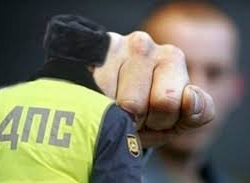 Прокуратура кызматкери маичини сабап ал оор абалда