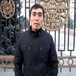 Түкүргөн "баатыр" кыргыз элинен кечирим сурады