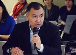 Равшан Жээнбековду Атамбаевге байланыштырган имиштин баары ушак дейби?