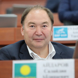 Салайдин Айдаровду чукуса байлыгы Нурбек Айбашевдикинен эки эсеге ашып түшөрүнө күмөн жок