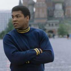 Мухаммед Алинин аты аэропортко коюлду