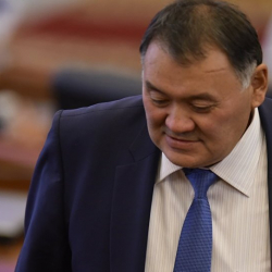 Камчыбек Жолдошбаев: "Аскар Салымбековду футболчуларга чаптап мактаганыбыз туура эмес"