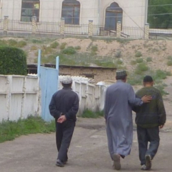 Молдокелер, ойлонсоңор болот эле