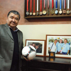 Салымбековдун эмгеги татыктуу бааланды