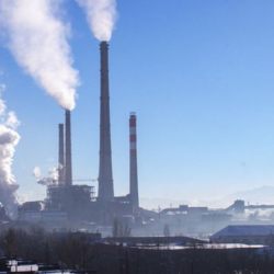 На ТЭЦ снова авария, в Бишкеке отключат горячую воду и тепло