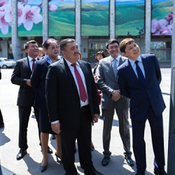 Казынага кол салган "коррупционерлер" ким экенине карабай жазаланышы керек!