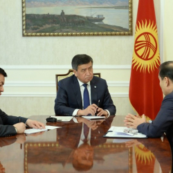 Сооронбай Жээнбеков ТүркПАнын Башкы катчысын жана Түрк тилдүү мамлекеттердин кызматташтыгы кеңешинин Башкы катчысын кабыл алды