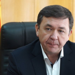 Азамат Арапбаев: “Бөлүштүргүч компанияларды сатпасак, энергетикадан айрылабыз”