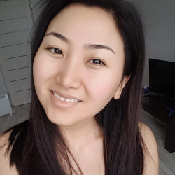 Назира Айтбекова: "Мурунку жашоомдо эркек болсом керек. Сулуу кыздарды караган жагат.."