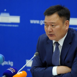 Зилалиев ага басым жасалып жатканын билдирди