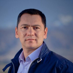 21-мартта Бабановдун кайтып келүүсү бийликке баш оору жаратат