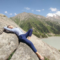 СҮРӨТ - Максат Эра, гей: “Мен эркекмин, бирок эркекке гана үйлөнөмүн”