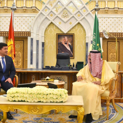 Премьер-министр Мухаммедкалый Абылгазиев Сауд Аравия Королу Салман ибн Абдул-Азиз Аль Сауд менен жолугушту