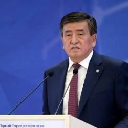 Президент Сооронбай Жээнбеков: Биздин күчүбүз – элибиздин достугунда, менталитеттин жана рухубуздун жакындыгында, өлкөлөр ортосундагы көп багыттуу байланышты бекемдөөдө