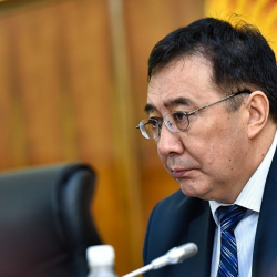 Абдырахман Маматалиев, экс-вице-премьер-министр: “Унчукпай отура бергенден маселе чечилбейт”