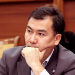 Кыл тузакка түшкөнүн билер бекен Равшан?