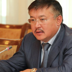 Ахматбек Келдибеков: "Азыркы бийликтин Атамбаевди жоопко тартканга саясий эрки жетет"